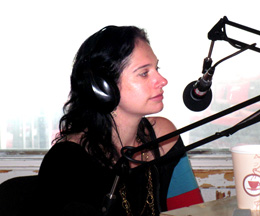 Redio_Yael_102fm_2.jpg